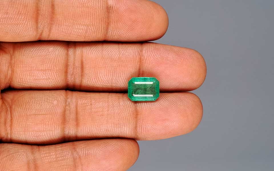 Zambian Emerald - 3.51 Carat Limited Quality EMD-10217