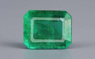 Prime Quality 3 Carat Emerald at Best Price in India