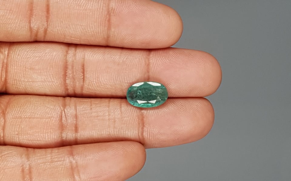 Zambian Emerald - 3.74 Carat Prime Quality EMD-9551