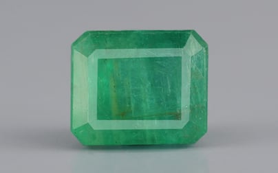 Zambian Emerald - 3.88 Carat Prime Quality EMD-9713
