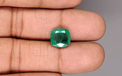 Zambian Emerald - 4.11 Carat Limited Quality EMD-9950