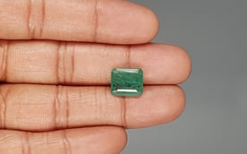 Zambian Emerald - 4.38 Carat Prime Quality EMD-9587