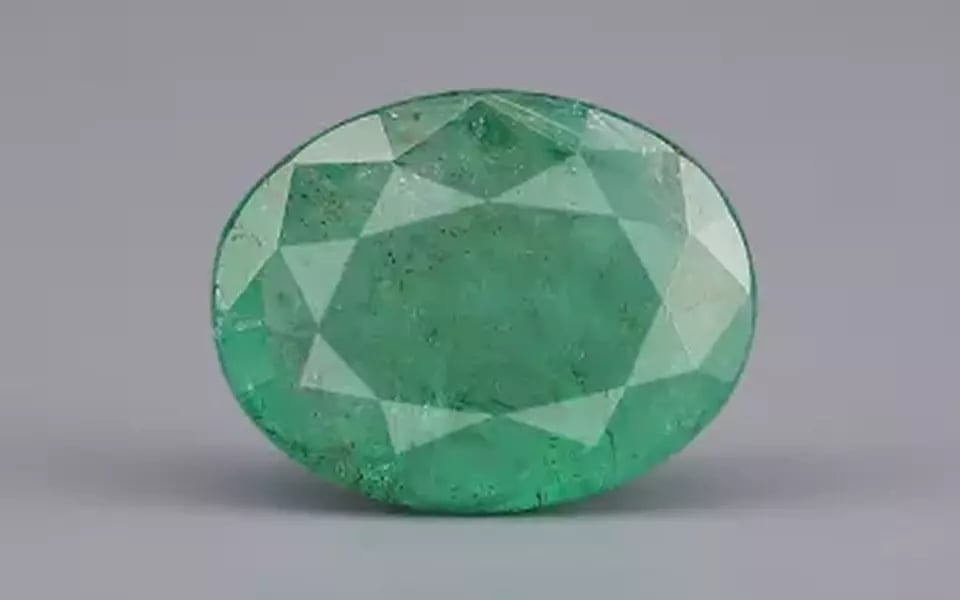Zambian Emerald - 4.40 Carat Prime Quality EMD-9965
