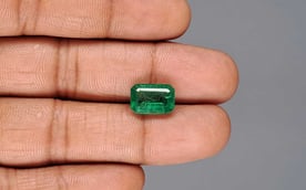 Zambian Emerald - 4.42 Carat Limited Quality EMD-10219