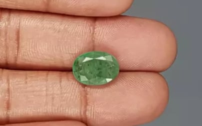 Zambian Emerald - 4.45 Carat Prime Quality EMD-9546