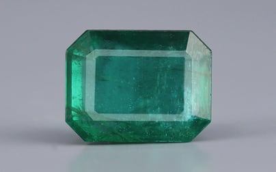 Zambian Emerald - 4.45 Carat Prime Quality EMD-9007