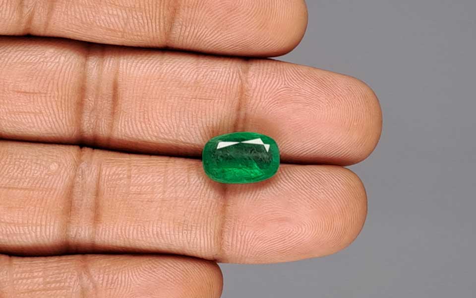 Zambian Emerald - 4.47 Carat Limited Quality EMD-10206