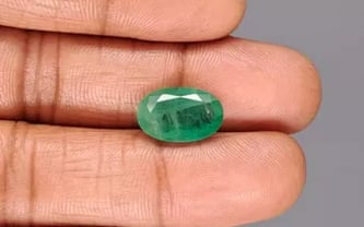 Zambian Emerald - 4.52 Carat Prime Quality EMD-9981