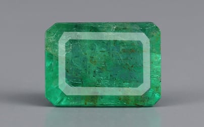 Zambian Emerald - 4.70 Carat Prime Quality EMD-9571
