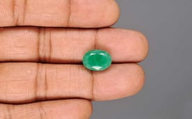 Zambian Emerald - 5.37 Carat Fine Quality EMD-10258