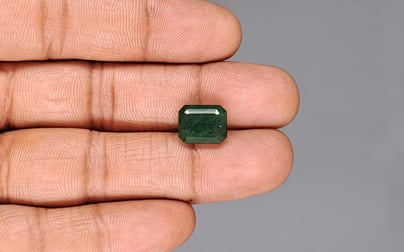 Zambian Emerald - 5.54 Carat Prime Quality EMD-10050