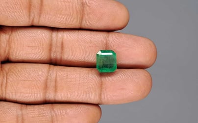 Zambian Emerald - 5.62 Carat Limited Quality EMD-10187