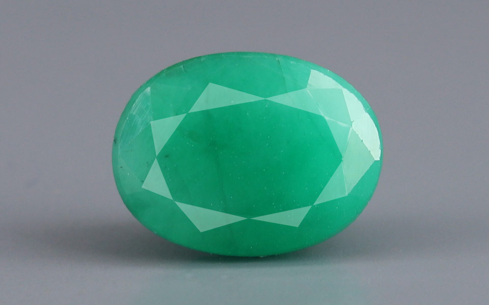 Zambian Emerald - 5.77 Carat Fine Quality EMD-10261