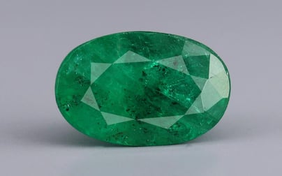 Zambian Emerald - 5.79 Carat Prime Quality EMD-10237