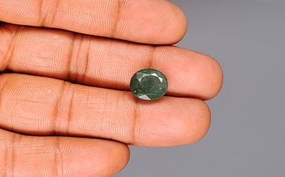 Zambian Emerald - 5.86 Carat Fine Quality EMD-10036