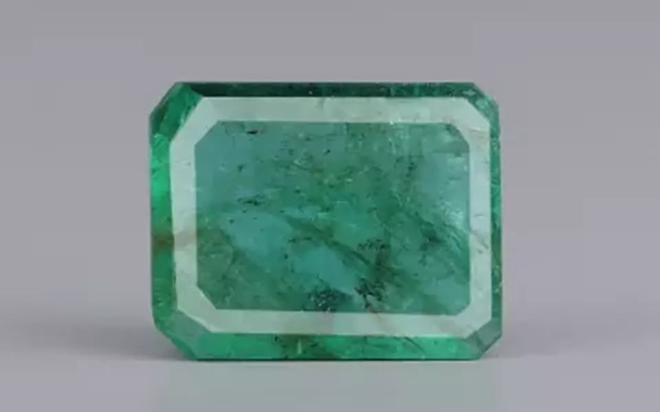 Zambian Emerald - 5.89 Carat Prime Quality EMD-9672