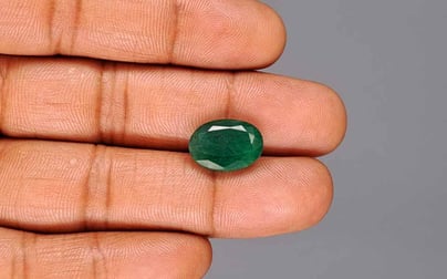 Zambian Emerald - 6.11 Carat Fine Quality EMD-10243