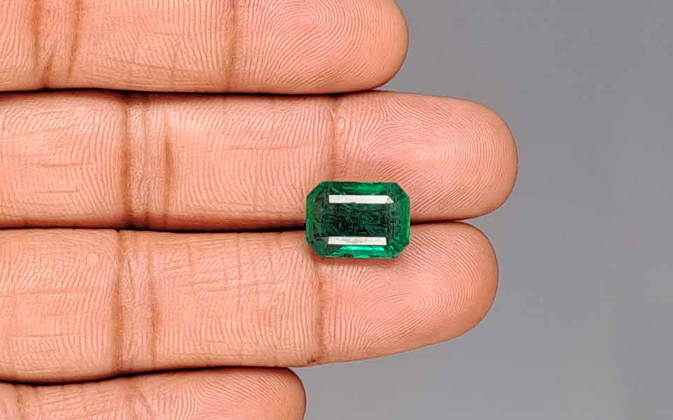 Zambian Emerald - 6.22 Carat Limited Quality EMD-10314