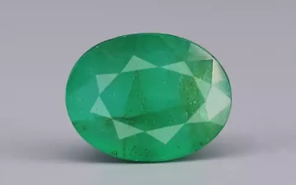 Zambian Emerald - 6.42 Carat Prime Quality EMD-9985