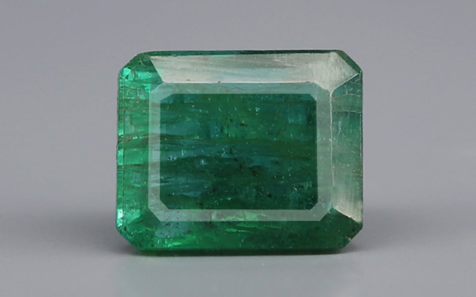 Zambian Emerald - 6.47 Carat Prime Quality EMD-9843