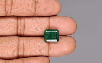 Zambian Emerald - 6.50 Carat Prime Quality EMD-9941