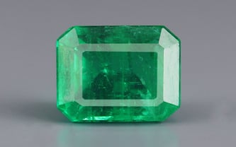 Zambian Emerald - 6.64 Carat Rare Quality EMD-9773