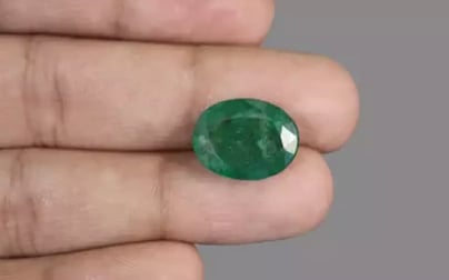 Zambian Emerald - 6.66 Carat Prime Quality EMD-9364