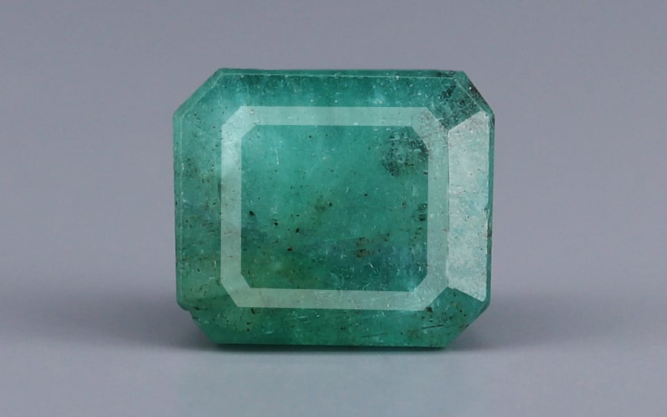 Zambian Emerald - 6.88 Carat Fine Quality EMD-10028