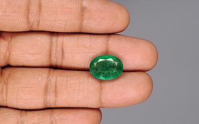 Zambian Emerald - 6.88 Carat Limited Quality EMD-10174