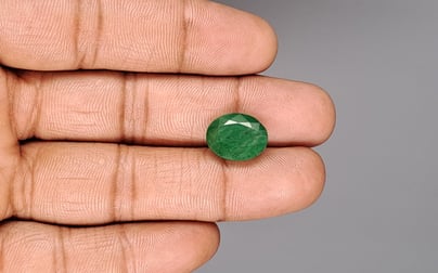 Zambian Emerald - 7.06 Carat Prime Quality EMD-10140