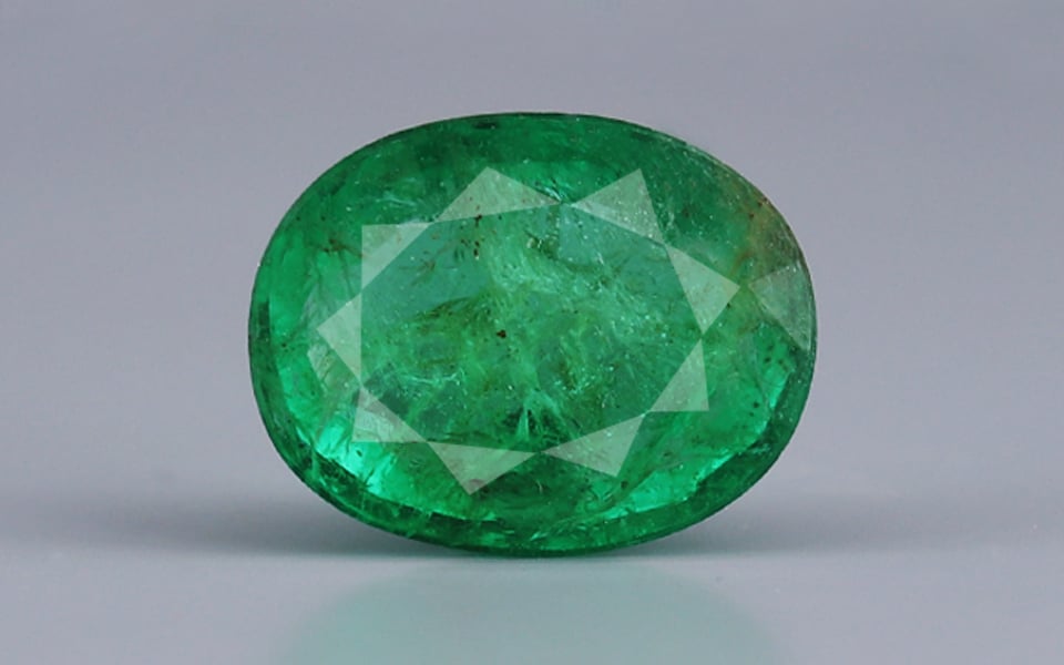 7.58 Carat Emerald Stone Online in India | Original Panna Stone at Best Price