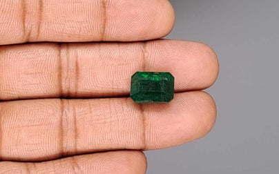 Zambian Emerald - 7.96 Carat Limited Quality EMD-10270