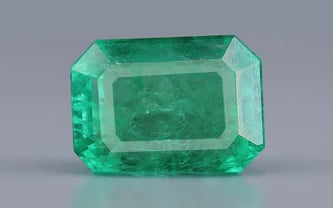 Zambian Emerald - 8.72 Carat Limited Quality EMD-10319