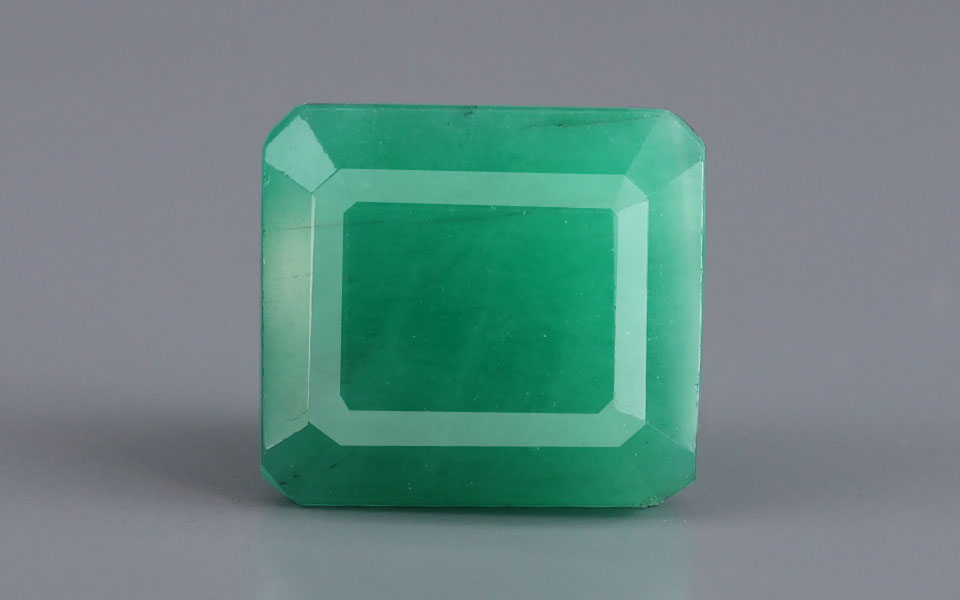 Zambian Emerald - 9.01 Carat Fine Quality EMD-10253