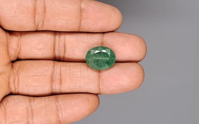 Zambian Emerald - 9.19 Carat Fine Quality EMD-10044