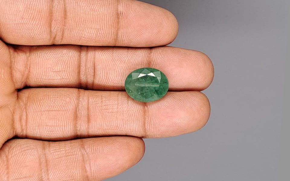 Zambian Emerald - 9.19 Carat Fine Quality EMD-10044