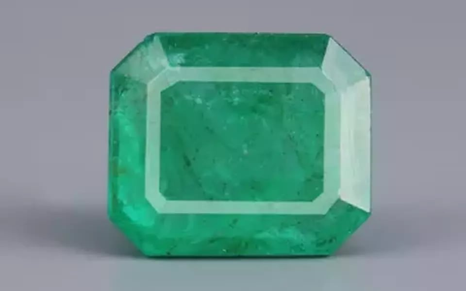 Zambian Emerald - 9.28 Carat Prime Quality EMD-9438